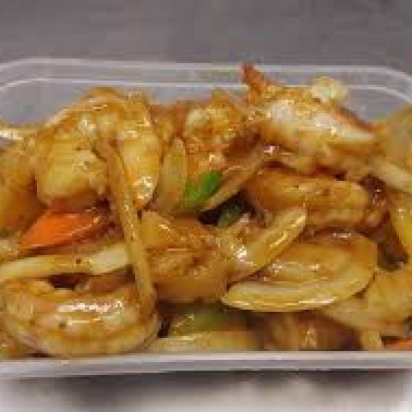 King Prawn in Satay Sauce (1,2,4,5,14)