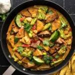 Tofu in Satay Sauce (1,2,4,5,14)