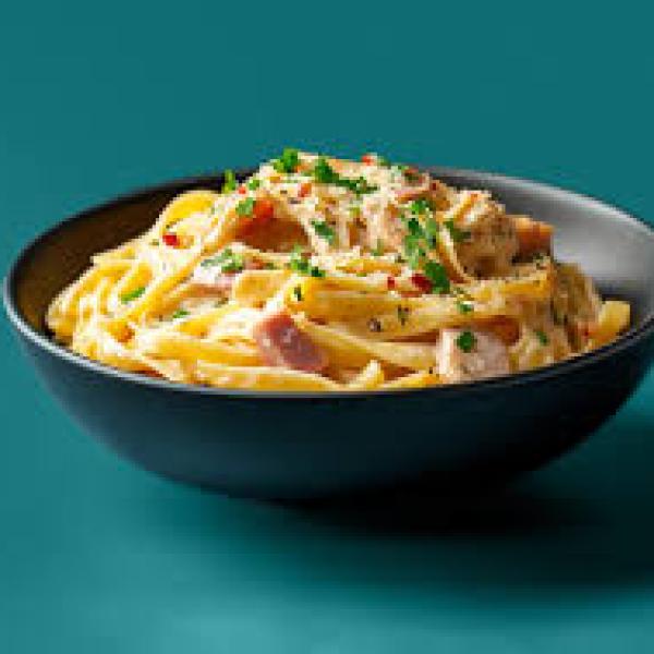 Nude Food Chicken Carbonara Tagliatelle 350g