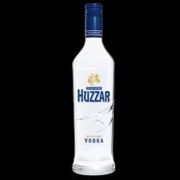 Huzzar Vodka 700ml